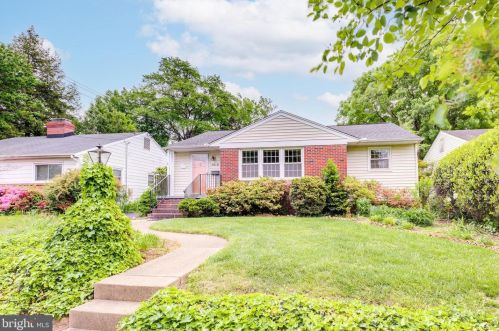 1412 Brent St, Fredericksburg, VA 22401-5316