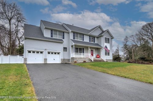 1 Key Largo Ct, Berkeley Township, NJ 08721-3576