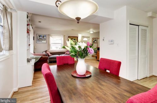 10610 Dunmoor Dr, Silver Spring MD 20901-1518 exterior