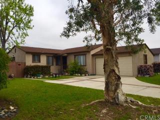 5513 134th St, Hawthorne, CA 90250-4909