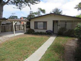 724 Lobos St, Monterey, CA 93940-2019