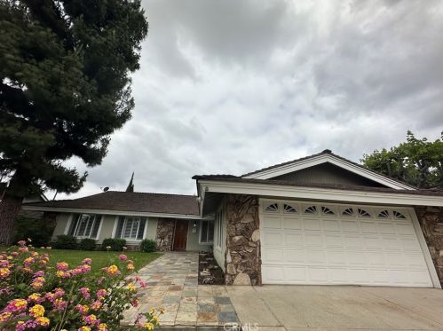 311 Valencia St, Glendora, CA 91741-2416