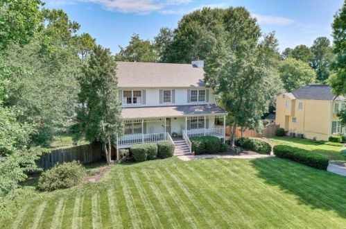 2101 Candlewood Ct, Marietta, GA 30066-4567