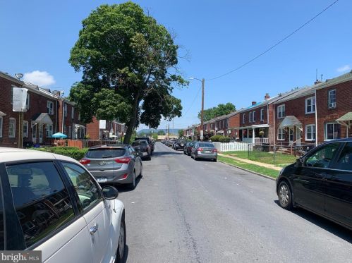 2632 Waldo St, Harrisburg, PA 17110-2629