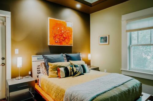 1837 Hosea L Williams Dr, Atlanta GA  30317-2211 exterior