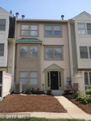 3811 Salemway Ct, Woodbridge, VA 22192-6266