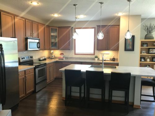 585 Ravencroft Rd, Minnetrista, MN 55387