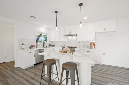 2913 Raymar St, Santa Ana CA  92704-1546 exterior