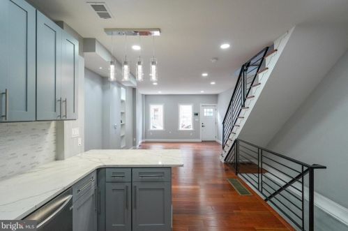 1021 Ellsworth St, Philadelphia PA  19147-4637 exterior