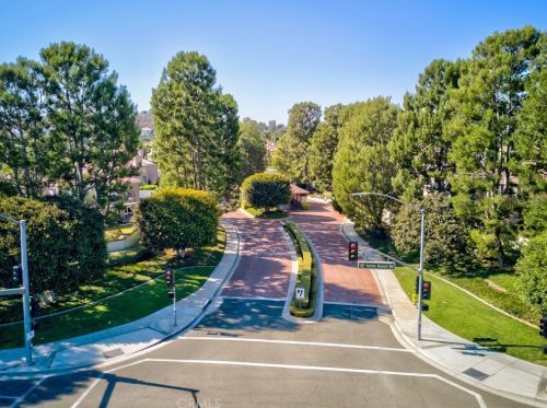 12205 Glines Ct, Tustin, CA 92782-1287