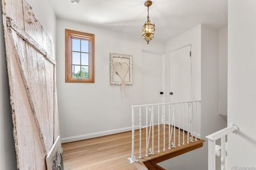 1066 Bonnie Brae Blvd, Denver CO  80209-5135 exterior