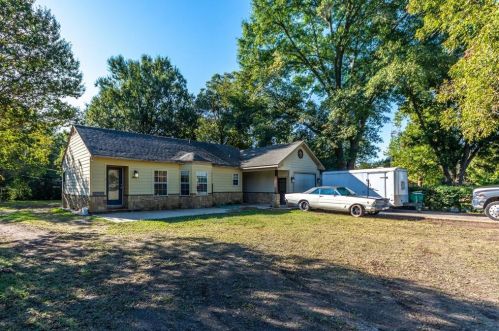 1006 Commerce Dr, Greenville, TX 75401-2214