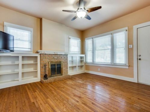 2544 Wabash Ave, Fort Worth TX  76109-1361 exterior