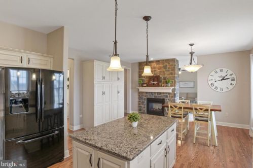 7131 Beaver Creek Rd, Harrisburg PA  17112-9351 exterior