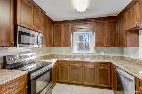 3162 Friar Tuck Rd, Atlanta GA  30340-0026 exterior
