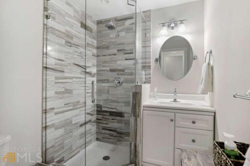 280 Cameron Ridge Dr, Atlanta GA  30328-4709 exterior