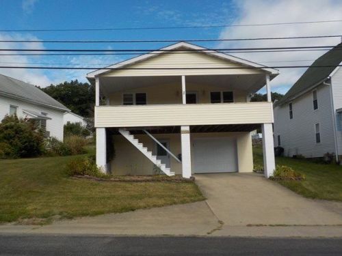 1110 Old Mercer Rd, Franklin, PA 16323-4411