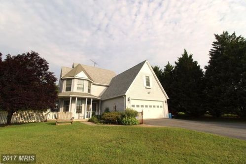 308 Elk Branch Rd, Hedgesville, WV 25427-3016