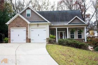 95 Laura Ln, Commerce, GA 30529-1944