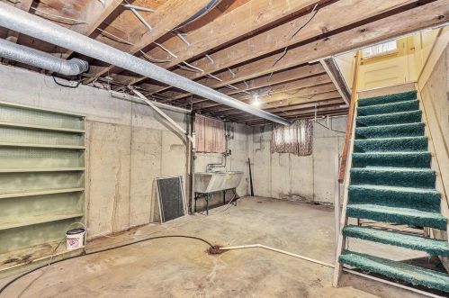 10465 Deerfield Rd, Cincinnati OH  45242-1419 exterior