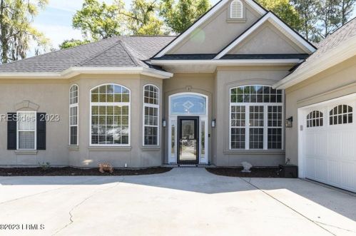 3 Oak Hill Ln, Bluffton, SC 29910-6121
