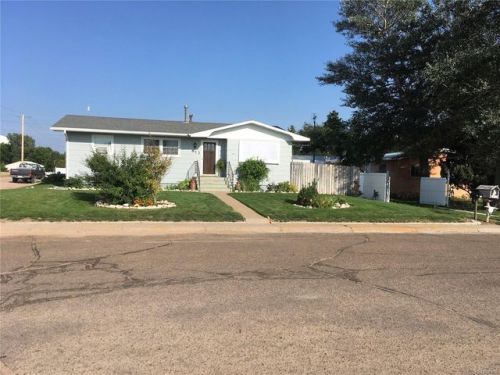 813 Ash St, Yuma, CO 80759-1107