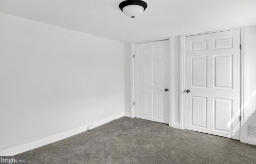 136 East St, Carlisle PA  17013-2515 exterior