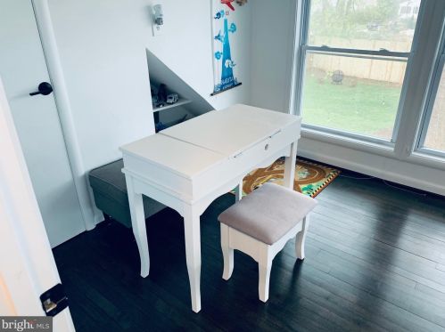 2233 Luzerne Ave, Silver Spring MD 20910-2135 exterior