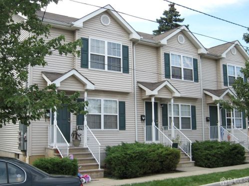 1884 Woodbridge Ave, Edison, NJ 08817-5128