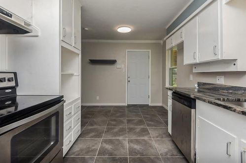 2105 Shelman Trl, Fort Worth TX  76112-5234 exterior