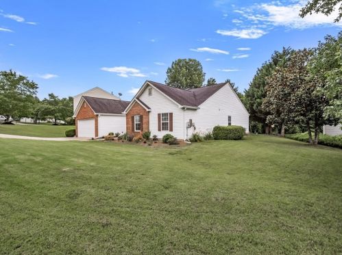 127 River Marsh Ln, Holly Springs, GA 30188-2381