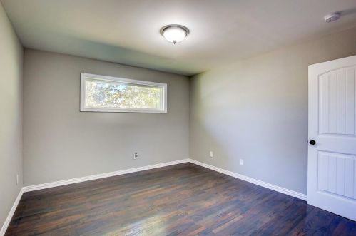 1426 Gillette St, Dallas TX  75217-1210 exterior