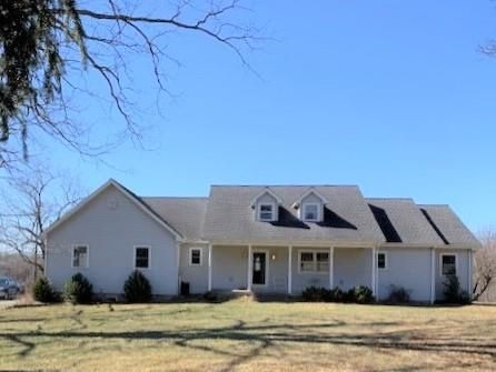499 Warren Rd, Franklin, PA 16323-6543