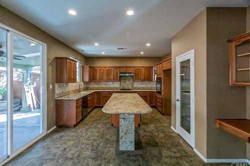 1190 Strand Way, Perris, CA 92571-7325