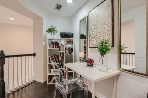 8301 Ash Riv Ct, Fort Worth TX  76137-5715 exterior