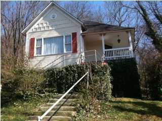 20 Shallowford Rd, Chattanooga, TN 37404-1819