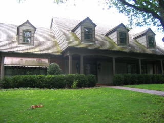 8901 County Line Rd, Willowbrook IL  60527-6415 exterior