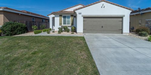 1449 Santona St, Manteca, CA 95337-8506
