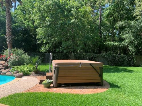 1612 Sweet Gum St, Conroe TX  77385-9530 exterior