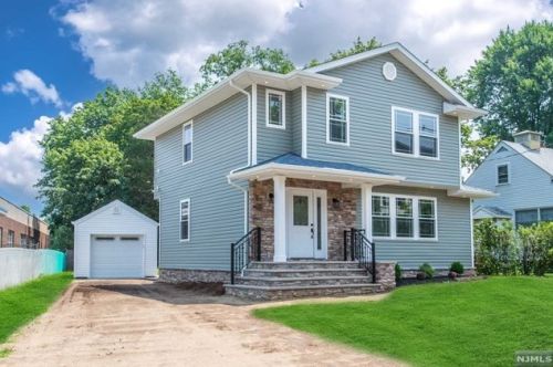 1065 River Rd, N Milford, NJ 07646-3221