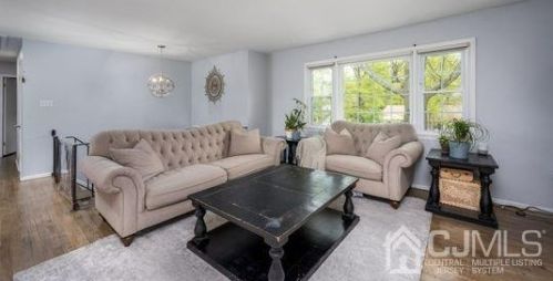 10 Boxwood Rd, Piscataway NJ 08854-5942 exterior