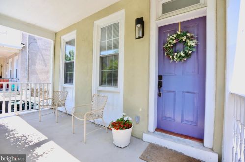 450 Leverington Ave, Philadelphia, PA 19128-3314