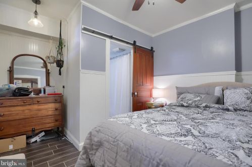 433 Walnut St, Lancaster PA  17603-3362 exterior