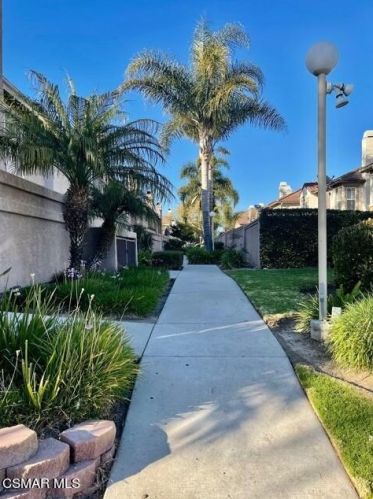 5229 Columbus Pl, Oxnard, CA 93033-8477