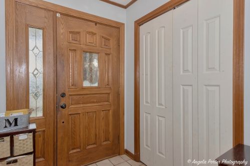 1000 Woodland Dr, Wheeling, IL 60090-3935