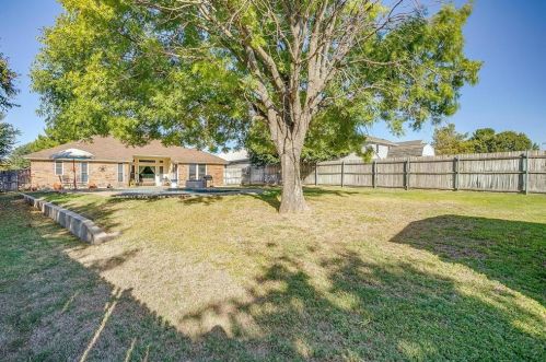 7133 Summerset Dr, Fort Worth TX  76126-4534 exterior