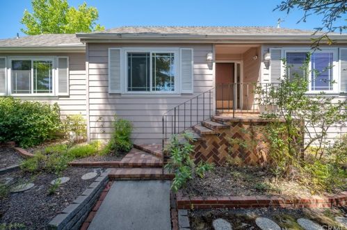 3050 Johnson Ave, San Luis Obispo, CA 93401-5807