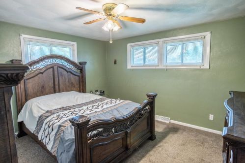 4466 Phoenix Dr, Springfield OH  45503-6326 exterior