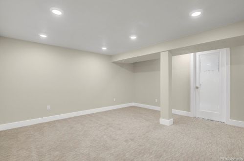 1884 Elm St, Denver CO  80222-4440 exterior