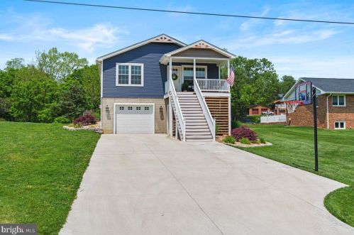280 Riverside Dr, Richmond National Battlefiel, VA 22835-2907